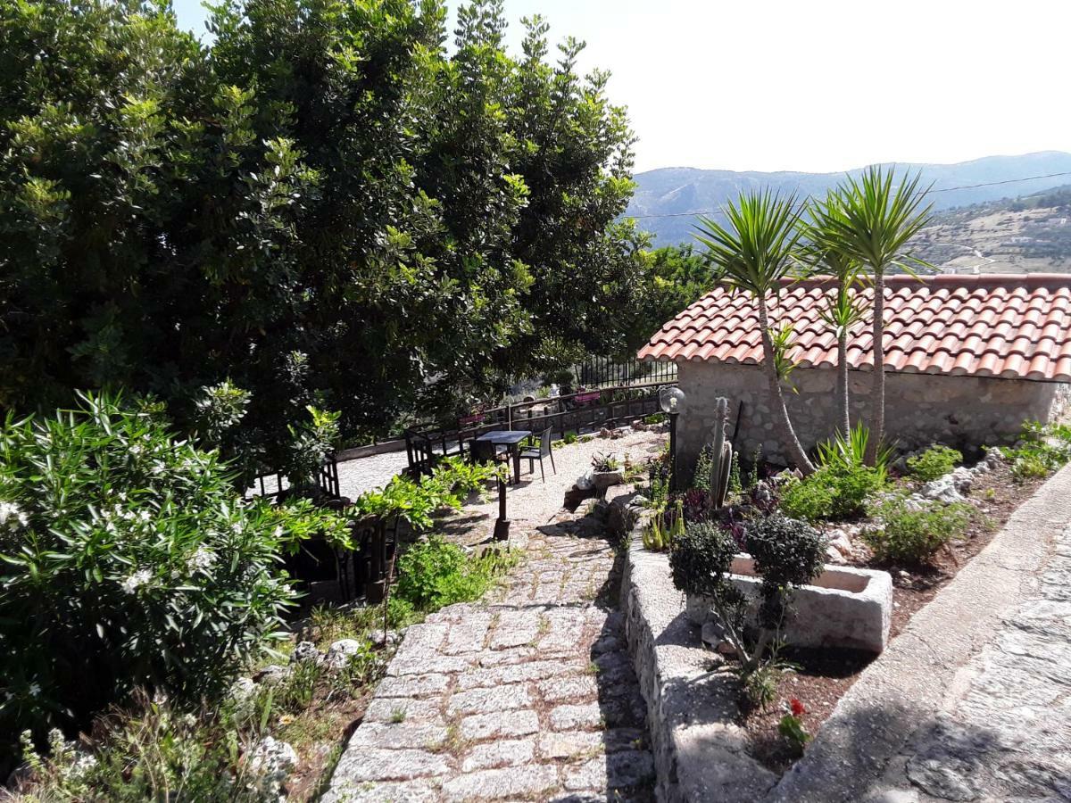 מאטינאטה B&B La Scapola מראה חיצוני תמונה